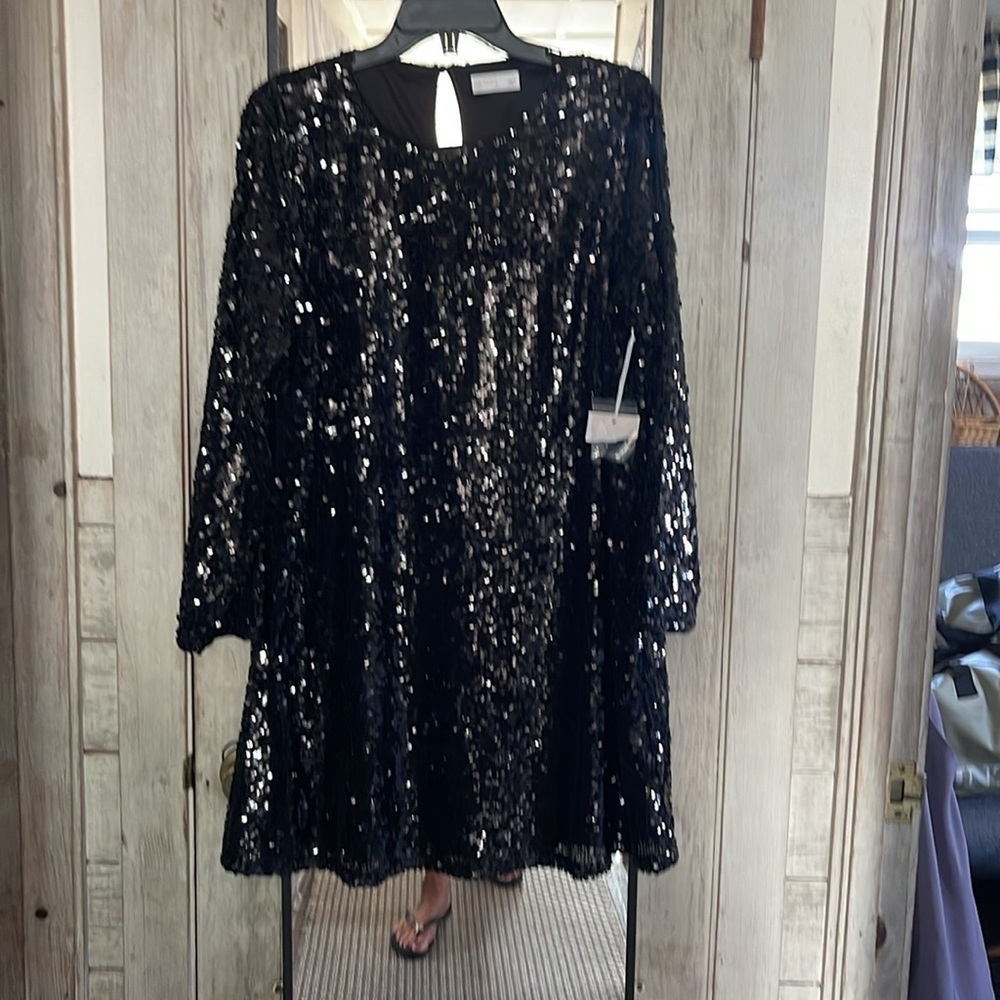 NWT Lauren Conrad - Elegant Black Sequin Dress - size L